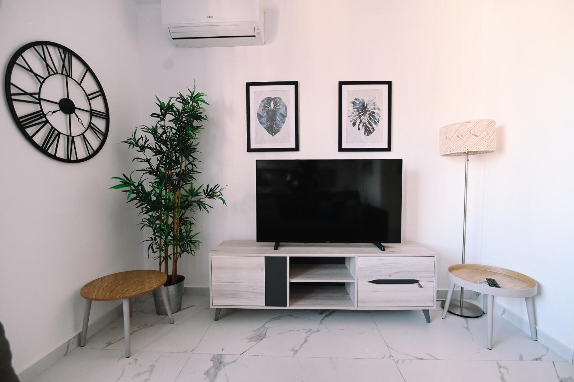 Bright 2 Bedroom Flat In Sliema! Luaran gambar